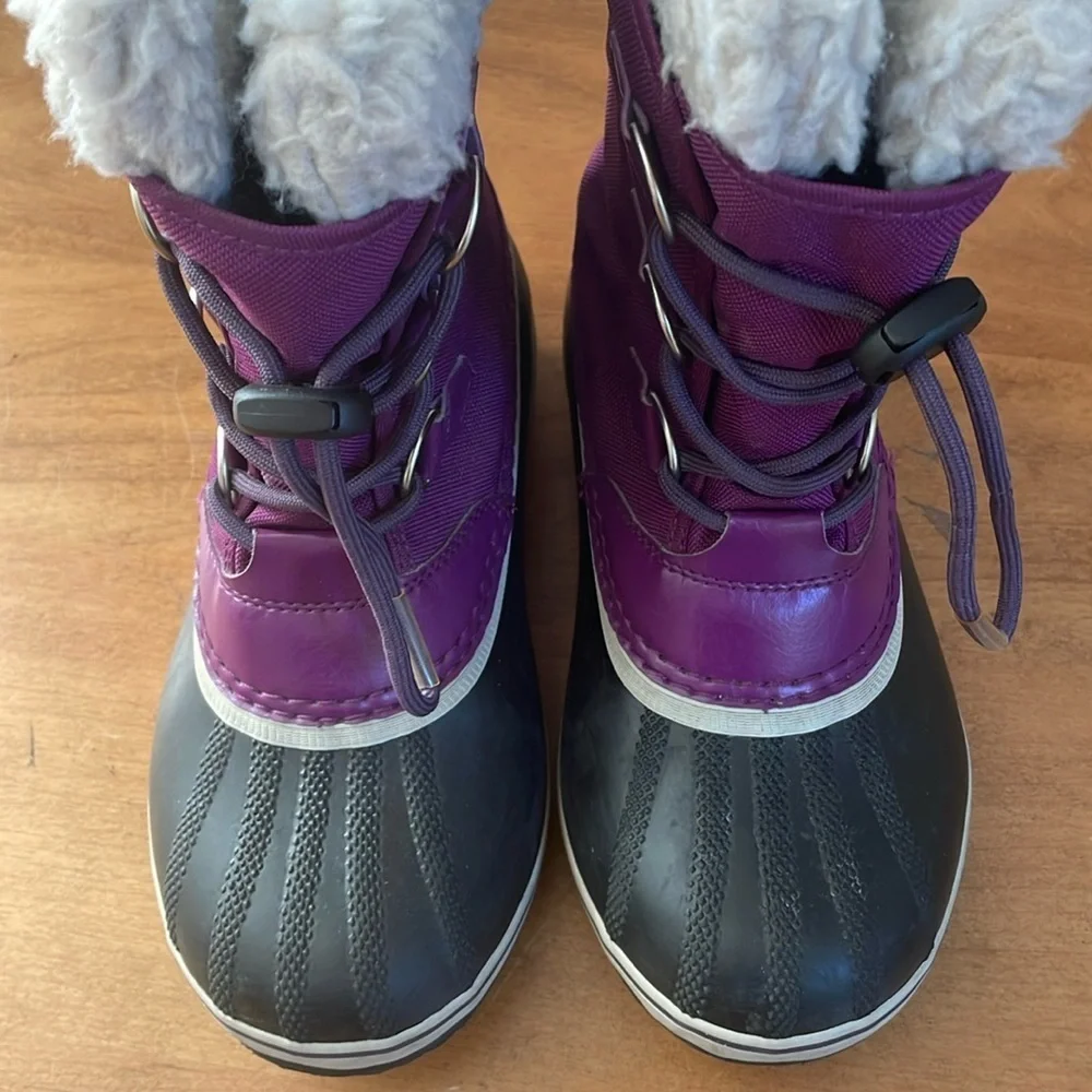 SOREL Purple Snow Boots Size 4